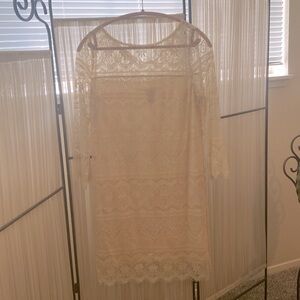 Max Studio lace shift dress 3/4 sleeves